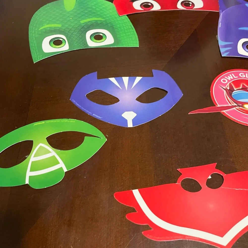 Colorful Superhero Party Decorations